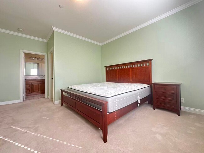 Foto del edificio - 3 bed 3.5 bath in Pasadena