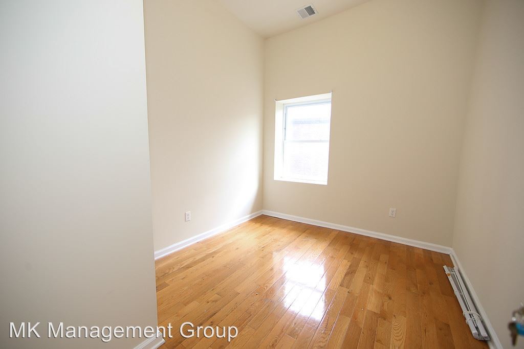 Foto del edificio - 1519-21 N 16th Streert