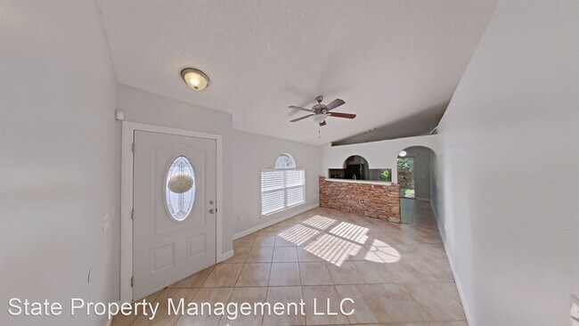 Building Photo - 3 br, 2 bath House - 401 Cadenza Dr