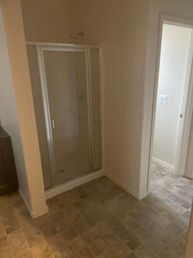 Foto del edificio - 3 BD + DEN IN RANCHO CABRILLO IN PEORIA