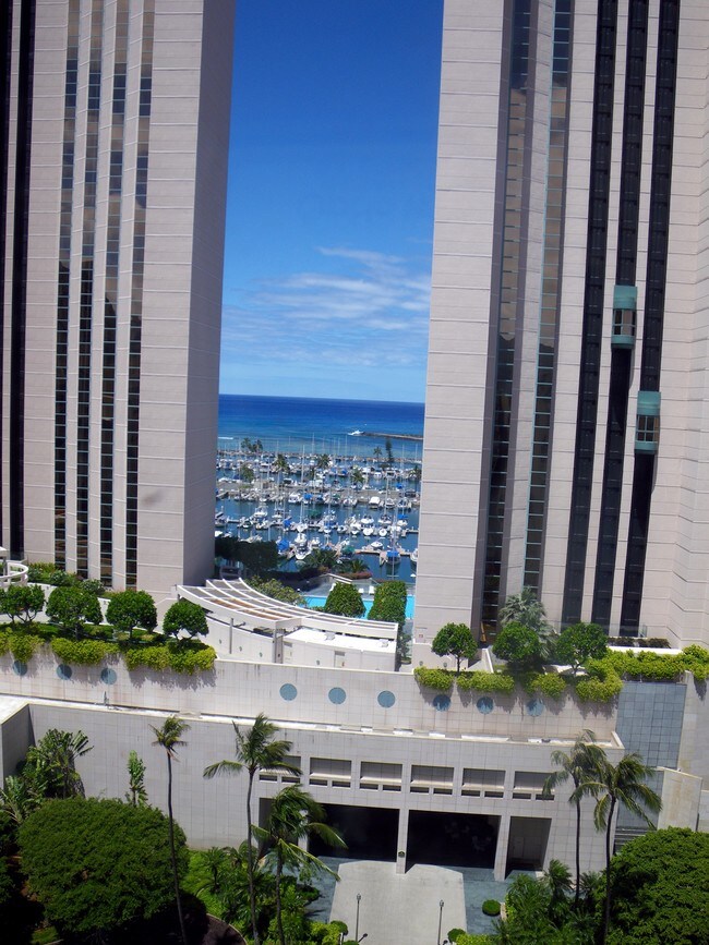 Foto del edificio - 1684 Ala Moana Blvd