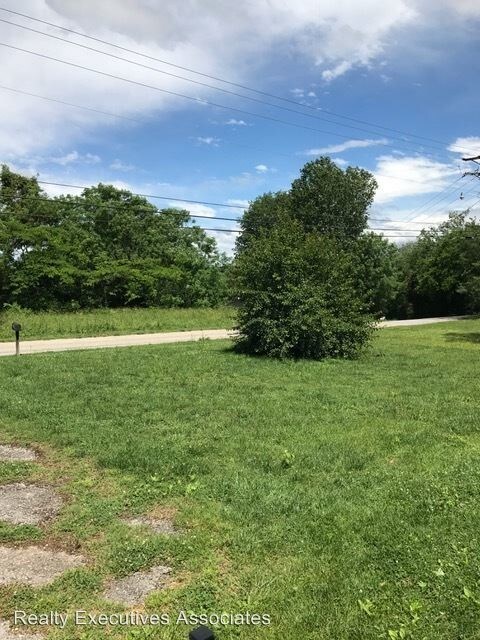 Foto del edificio - 3 br, 1 bath House - 623 Pearson Springs Road