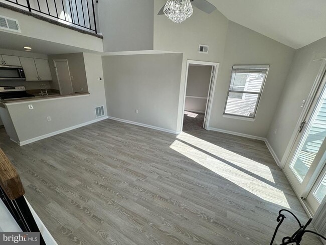 Building Photo - 4346 Pembrook Village Dr
