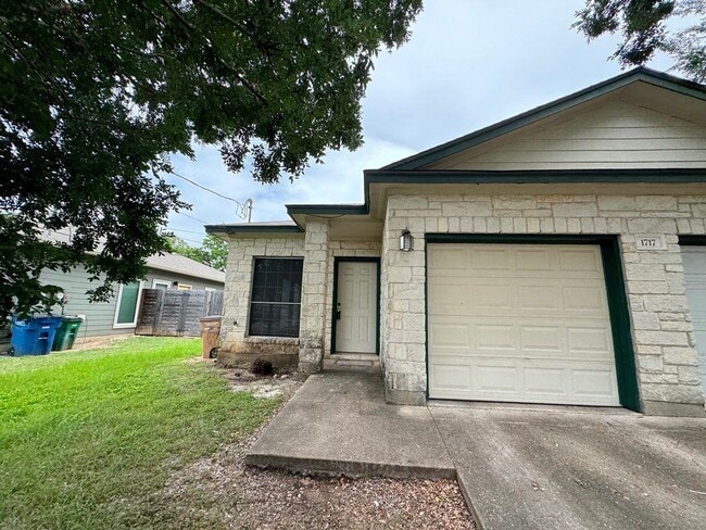 Building Photo - 1717 Constantino Cir