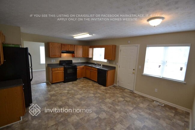 Building Photo - 3774 Hollow Oak Ln