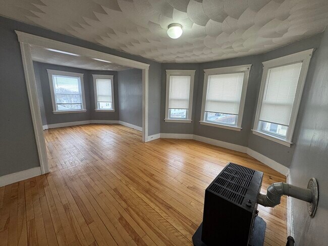 Foto del edificio - 156 Fairmont Ave