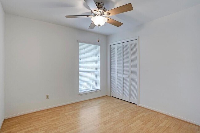 Foto del edificio - 12426 Attlee Dr