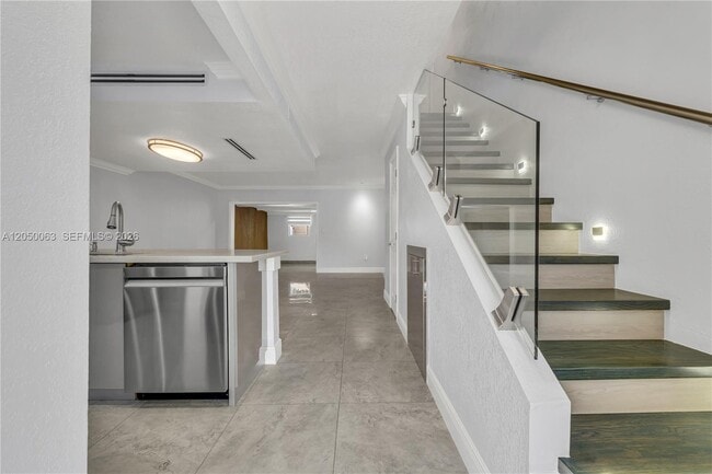 Foto del edificio - 5452 NW 169th Terrace