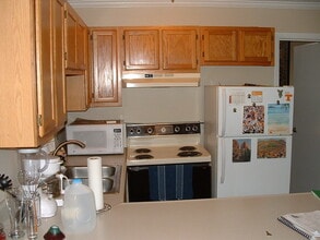 Building Photo - 1509 Highland Ave