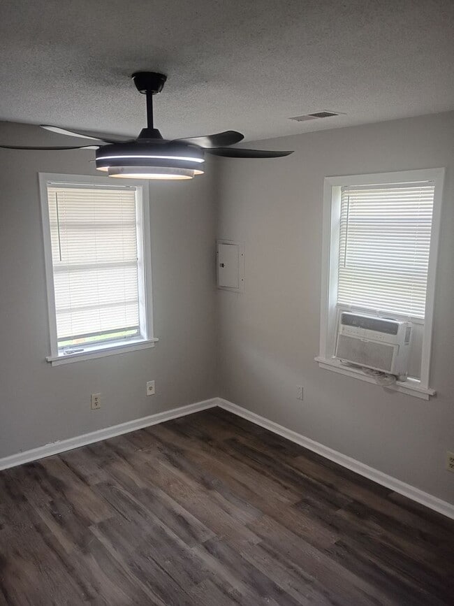 Photo - 3 bedroom 2 bath home at an affordable price