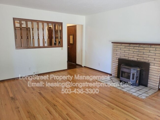 Building Photo - 14625 NE Knott Ct