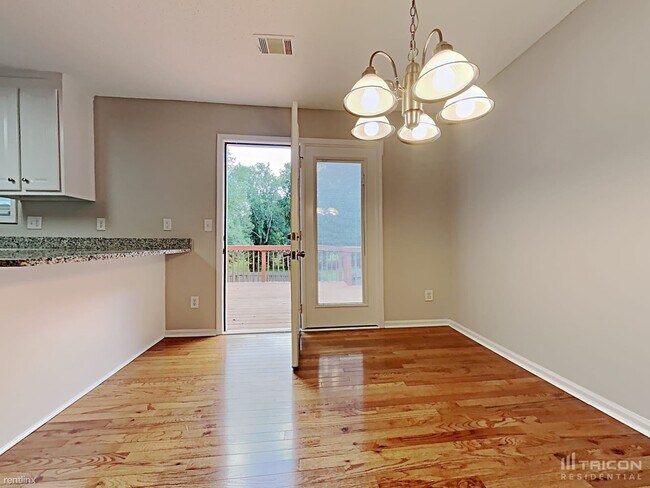 Building Photo - 122 Chippewa Run