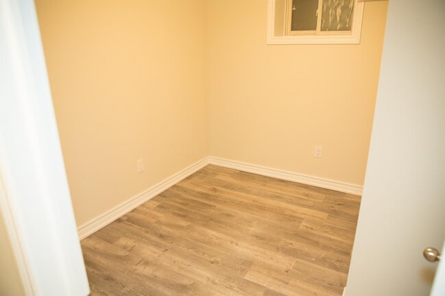 Building Photo - 50 Laurel Ave