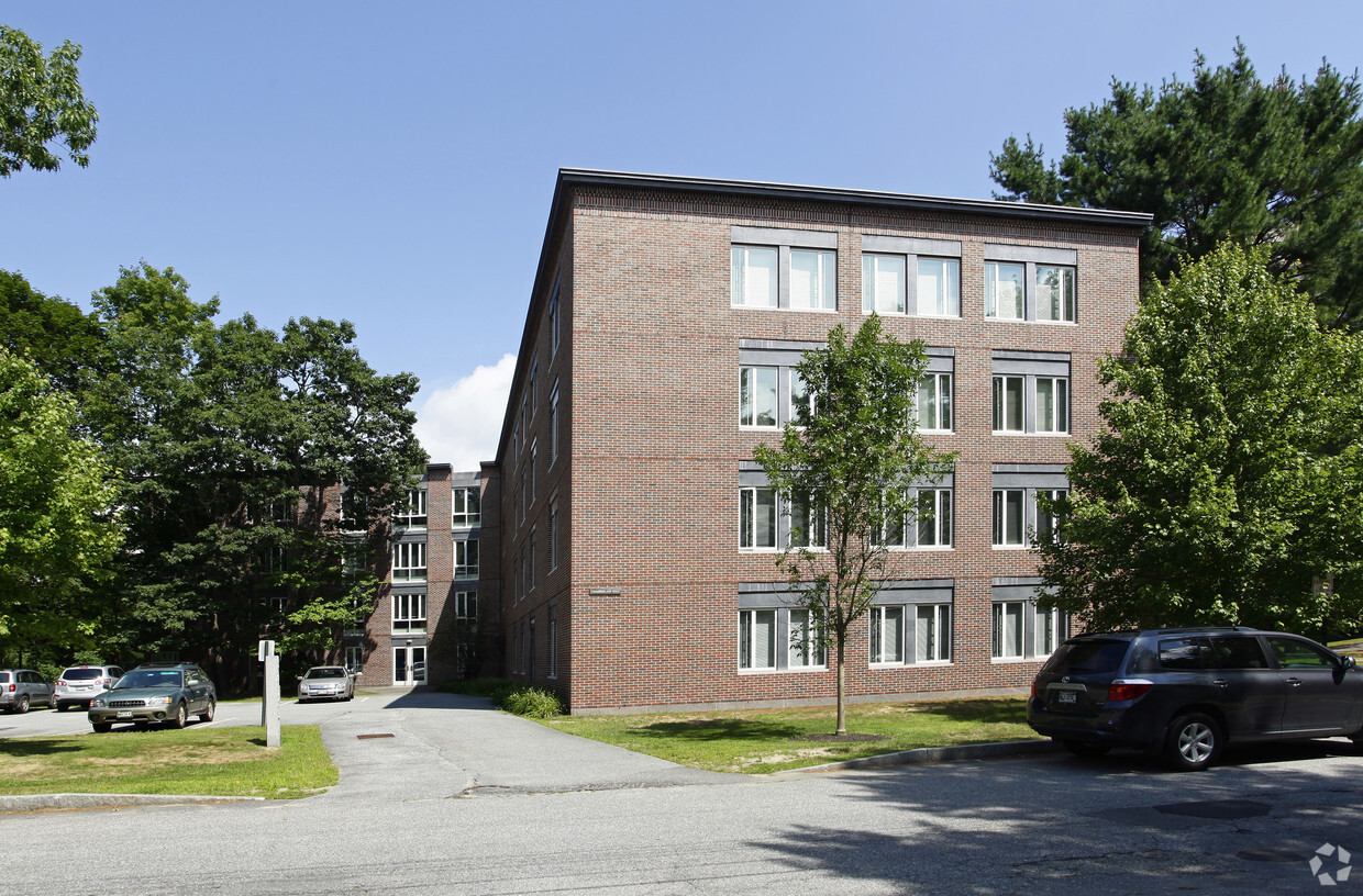 Primary Photo - Coffin Street Dormitories