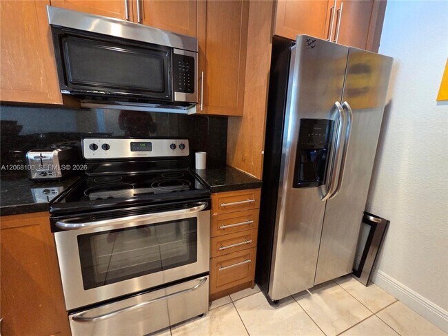 Foto del edificio - 7401 SW 82nd St