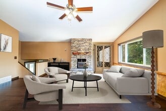 Building Photo - 3170 E Hollyhock Dr