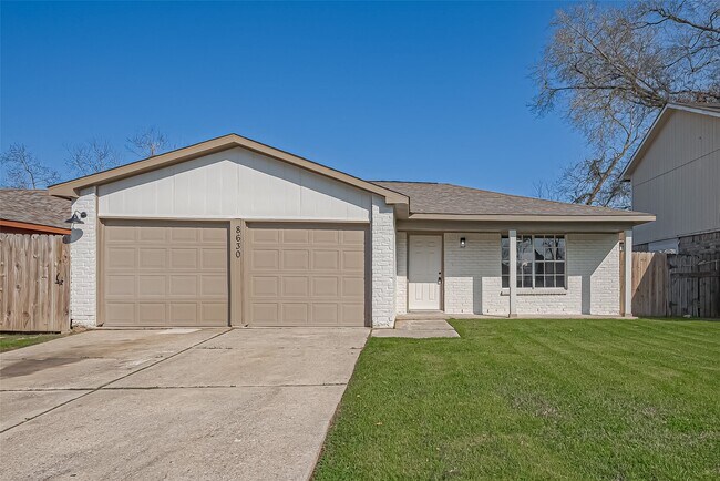 Foto del edificio - 8630 Valley Meadow Dr