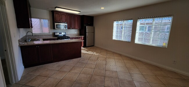 Building Photo - 8655 W Pico Blvd