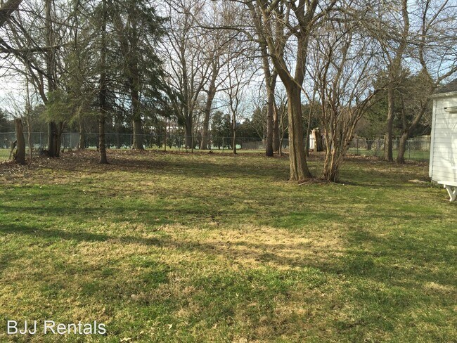 Foto del edificio - 2 br, 1 bath House - 729 Downing Ave