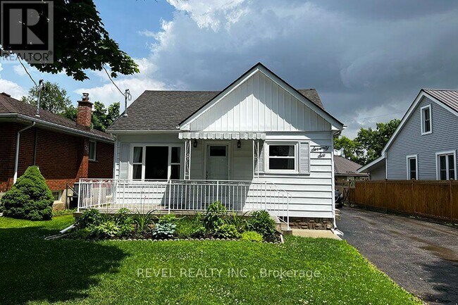 Building Photo - 76 Mt Pleasant St