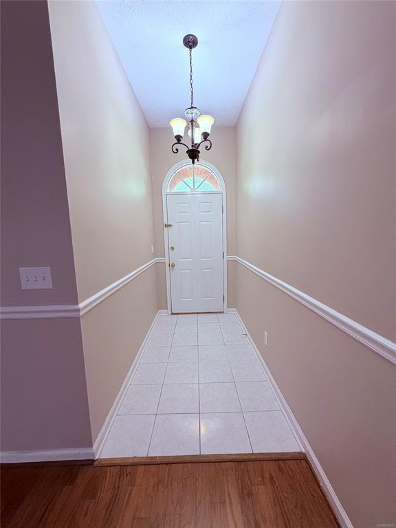 Foto del edificio - 11 Twin Oaks Ln