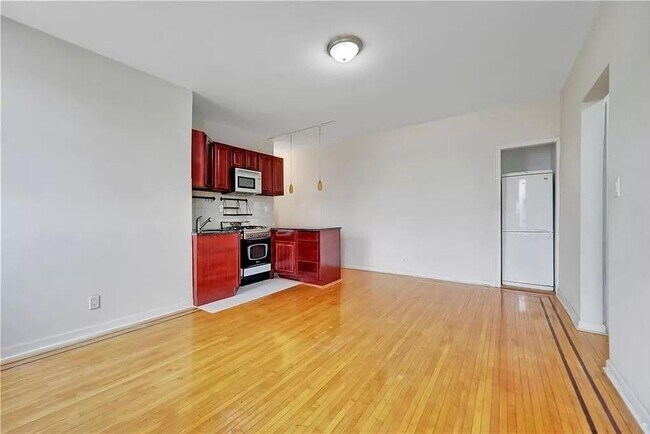 Foto del edificio - 460 Ovington Ave