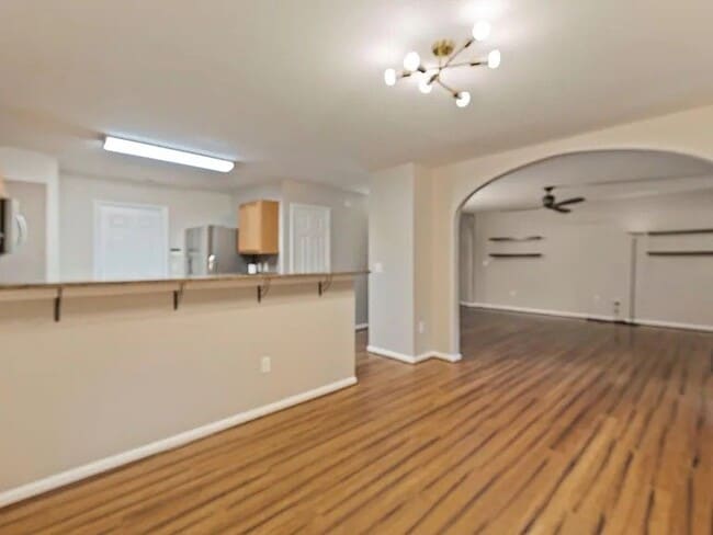 Building Photo - 11 Kinglet Ct