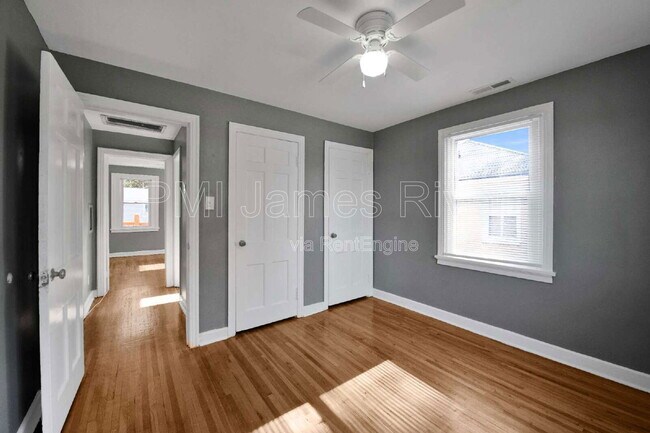 Foto del edificio - 4915 Chamberlayne Ave