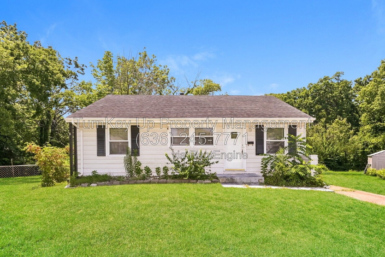 Photo - 10300 Ross Circle