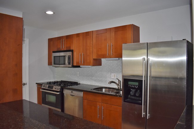 Foto del edificio - 12213 Braxfield Ct