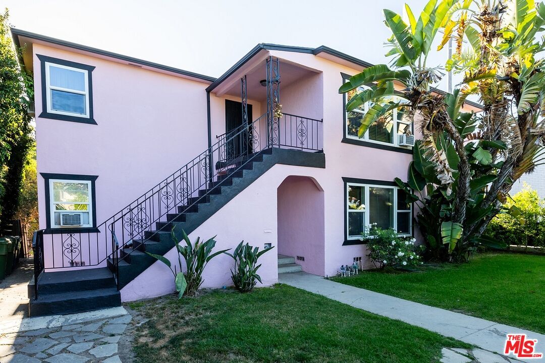 Foto principal - 1415 S Genesee Ave