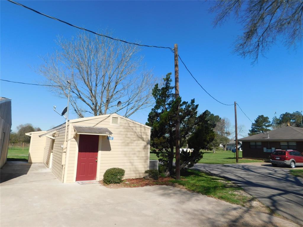 37569 Meadowview Dr, Pine Island, TX 77445 House Rental in Pine