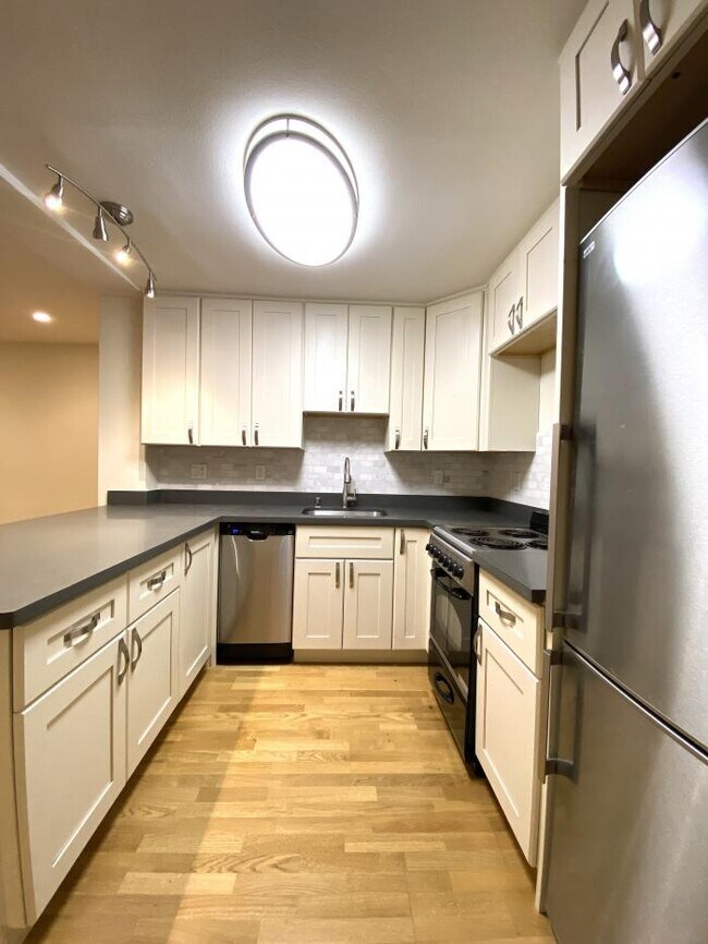 Foto del edificio - 1 bedroom in San Francisco CA 94108