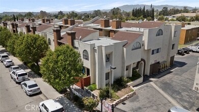 Building Photo - 13825 Beaver St