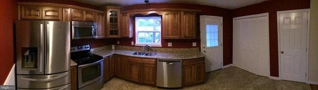 Foto del edificio - 105 Little River Dr