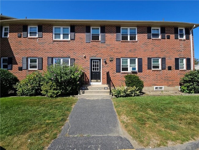 Foto del edificio - 70 Carroll Ave