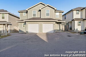 Foto del edificio - 7356 Misty Ridge Dr