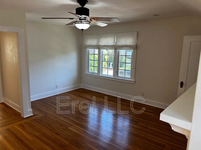 Foto del edificio - 2521 Ashby Ave