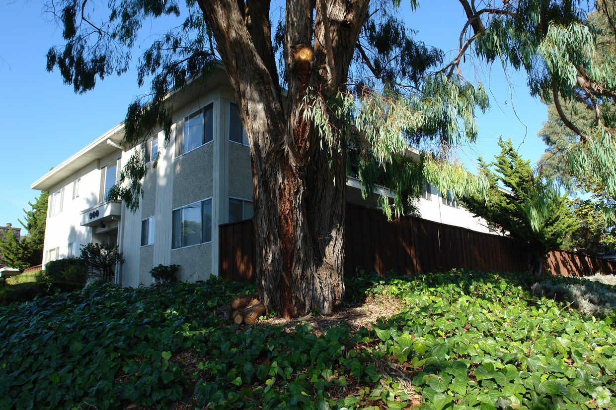 Building Photo - Capitola Hill Apartments