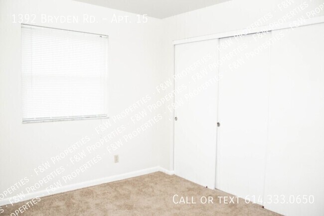 Foto del edificio - 1392 Bryden Rd