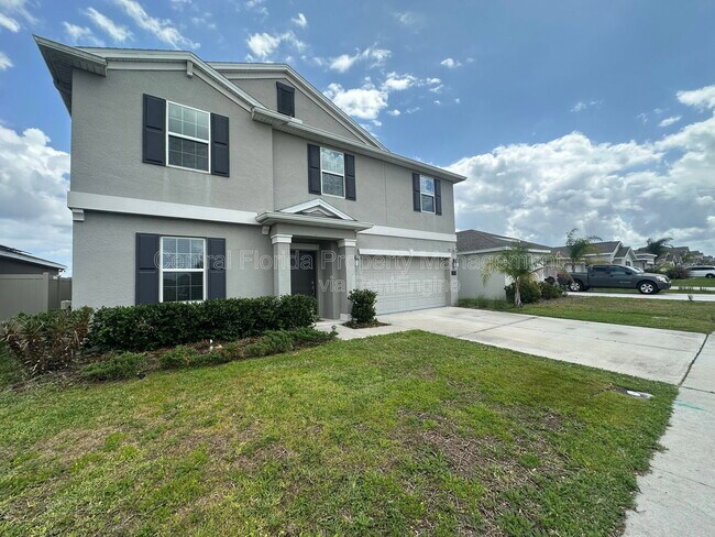 Foto del edificio - 373 Pineywoods St