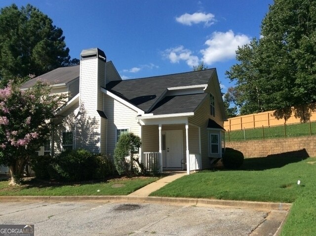 Foto del edificio - 5987 Sherwood Trace
