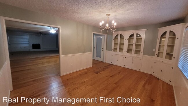 Foto del edificio - 3 br, 2 bath House - 223 S Gunther Street