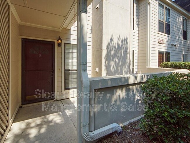 Foto del edificio - 352 Sandpiper Dr