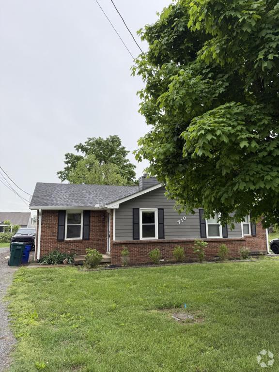 Building Photo - 710 Calista Rd