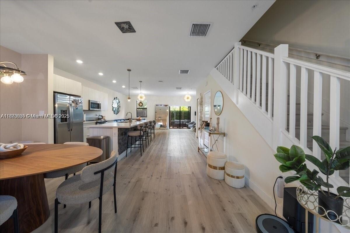 Foto principal - 10413 NW 82nd St