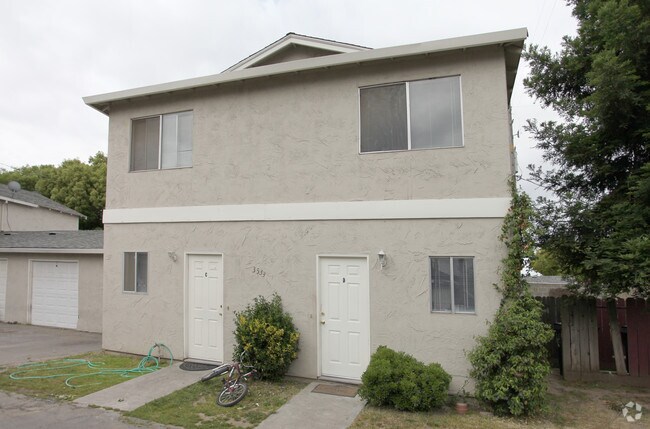 Building Photo - 3561 Merced Ave