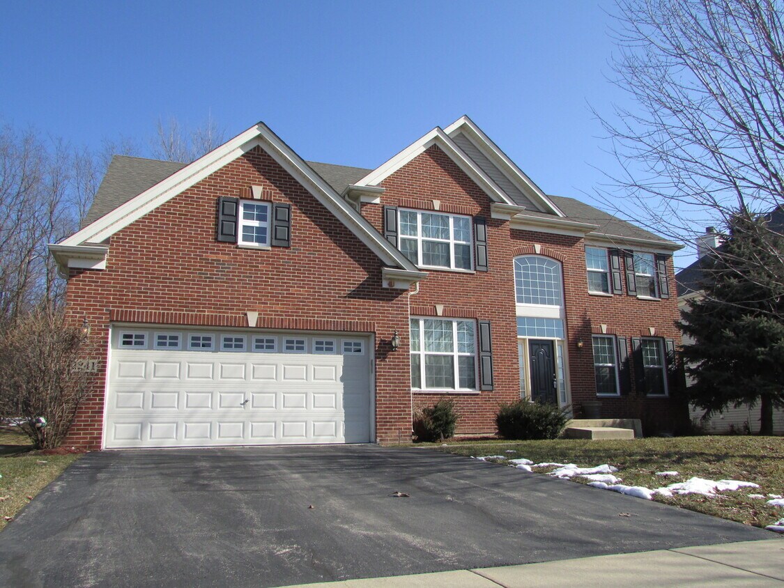 Primary Photo - 2241 Edgartown Ln
