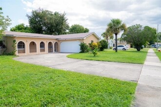 Building Photo - 6152 Bonnie Brook Blvd