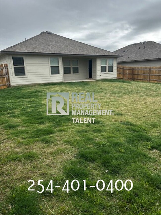 Foto del edificio - 3-bedroom, 2-bathroom home located in Temple